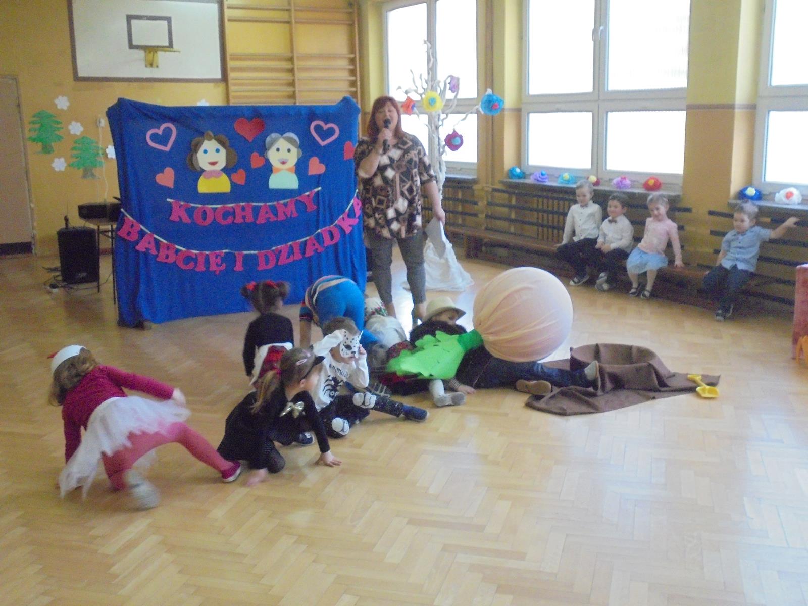 13.02. Dzień Babci i Dziadka w Brzykowie