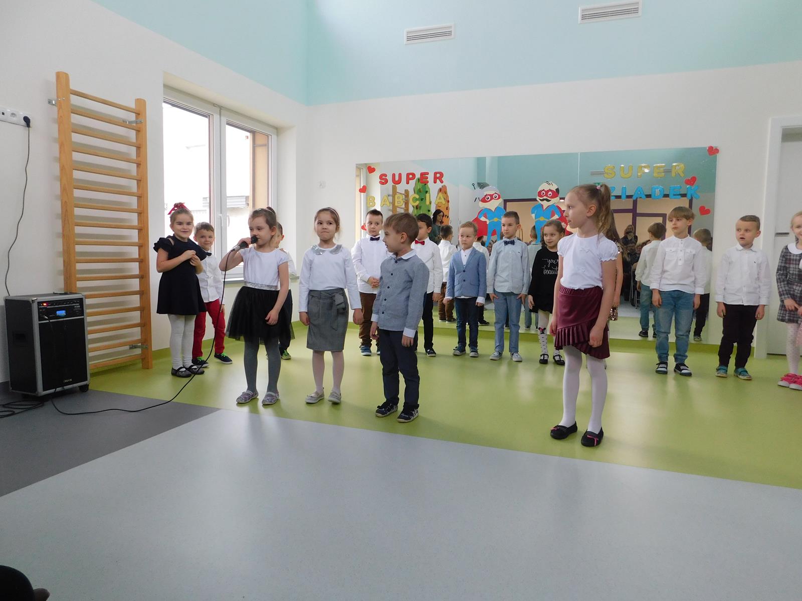 03.02. Dzień Babci i Dziadka (sala zielona)
