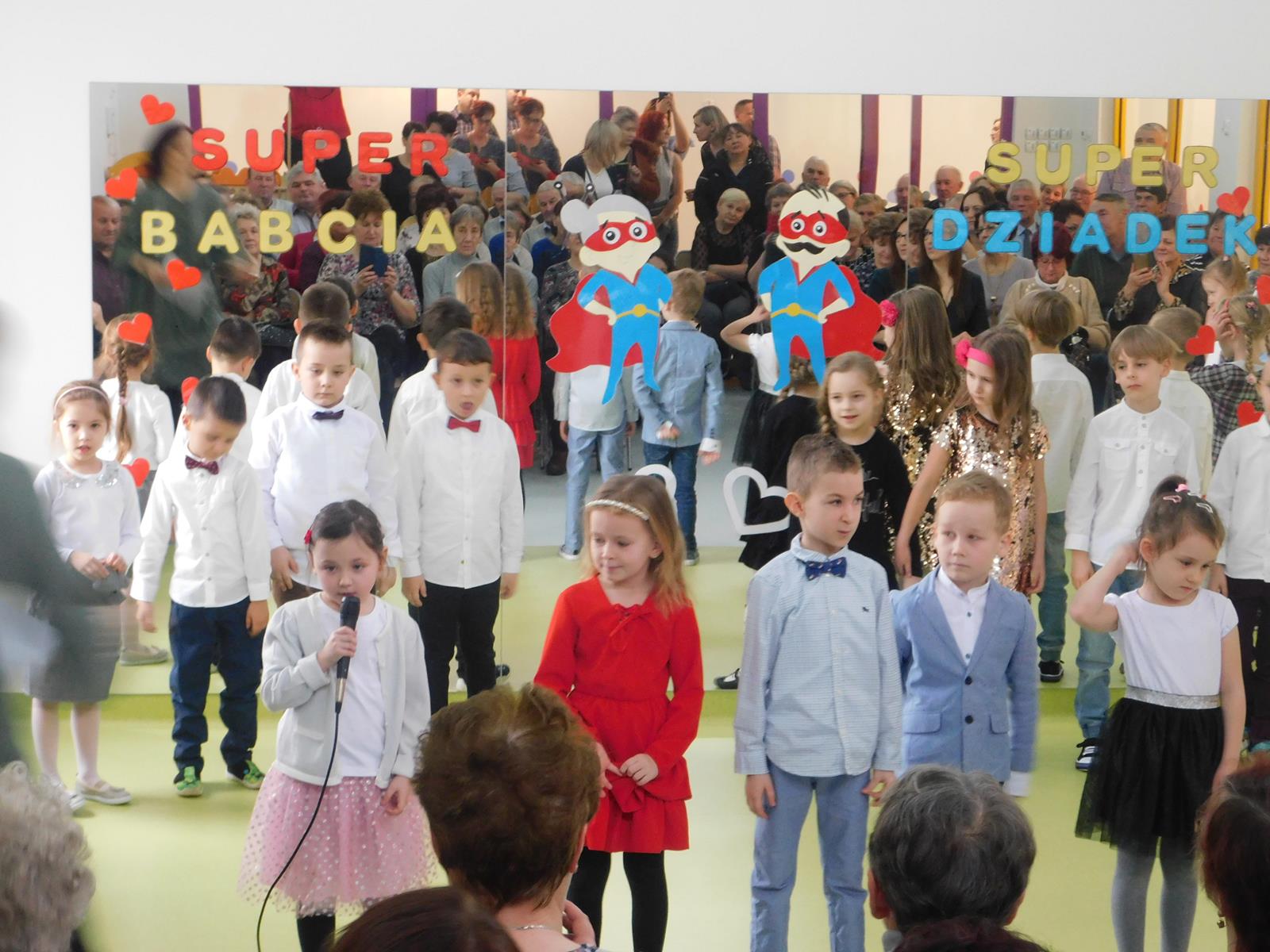 03.02. Dzień Babci i Dziadka (sala zielona)