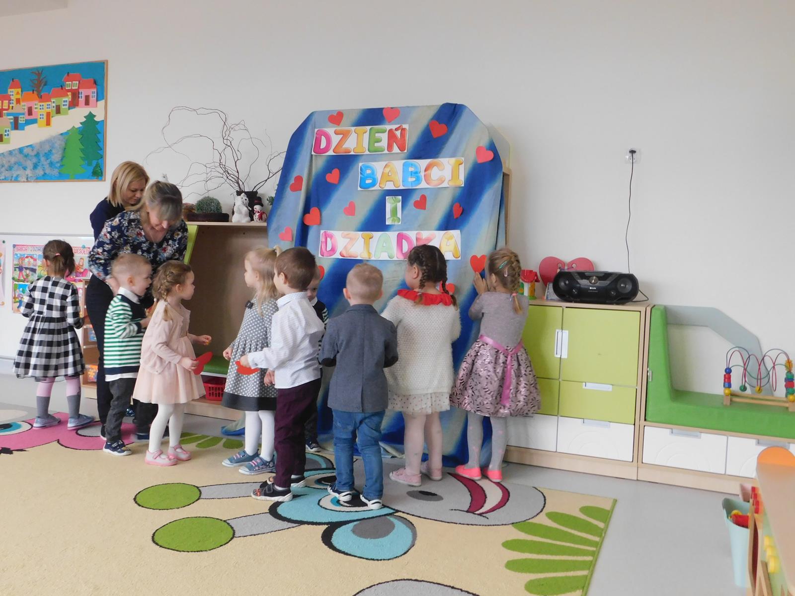 05.02. Dzień Babci i Dziadka (sala pomarańczowa)