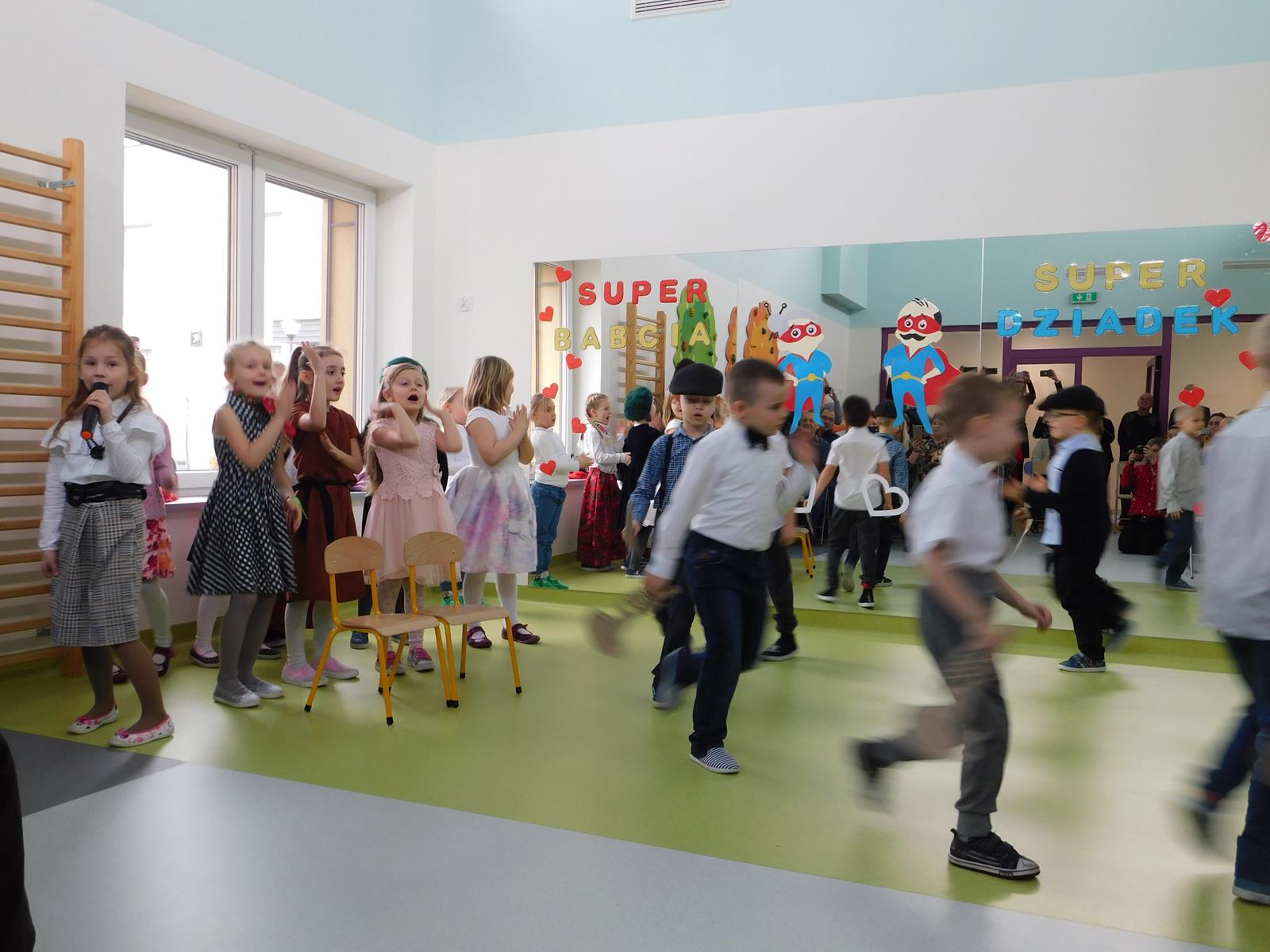 14.02. Dzień Babci i Dziadka (sala czerwona)