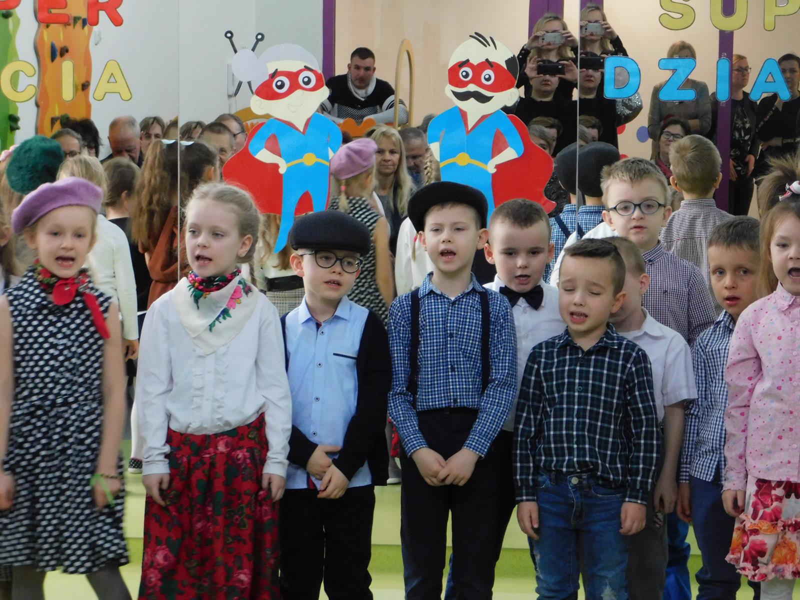 14.02. Dzień Babci i Dziadka (sala czerwona)