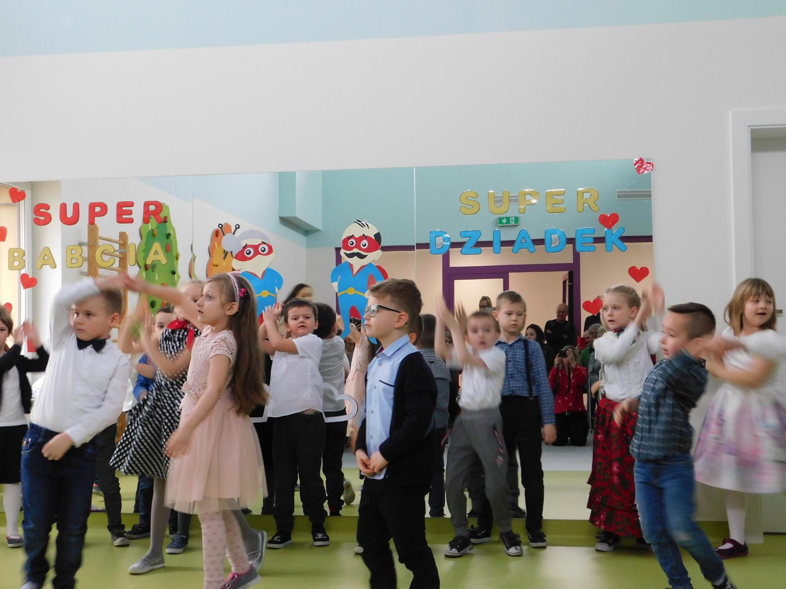 14.02. Dzień Babci i Dziadka (sala czerwona)