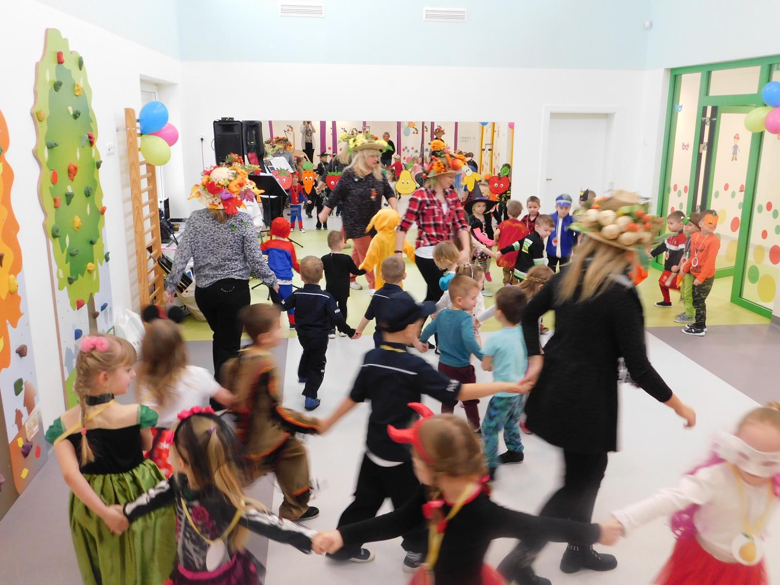 21.02. Bal karnawałowy (sala żółta, niebieska, pomarańczowa)