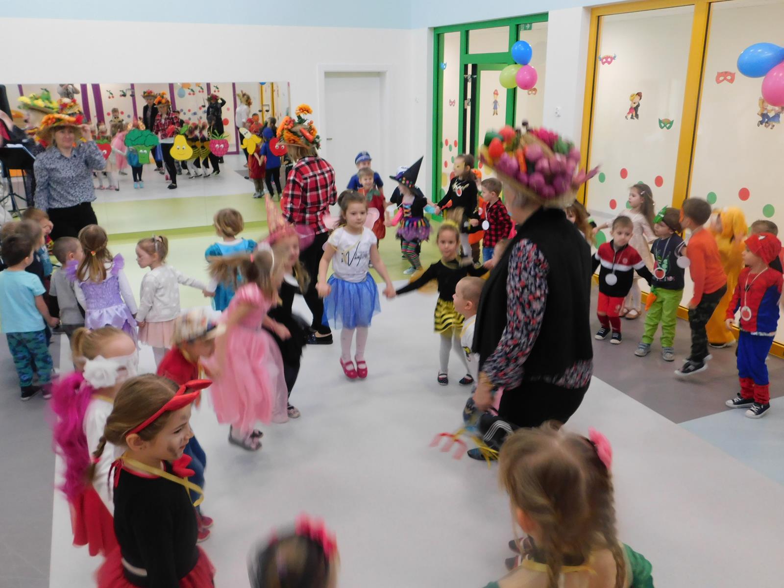 21.02. Bal karnawałowy (sala żółta, niebieska, pomarańczowa)
