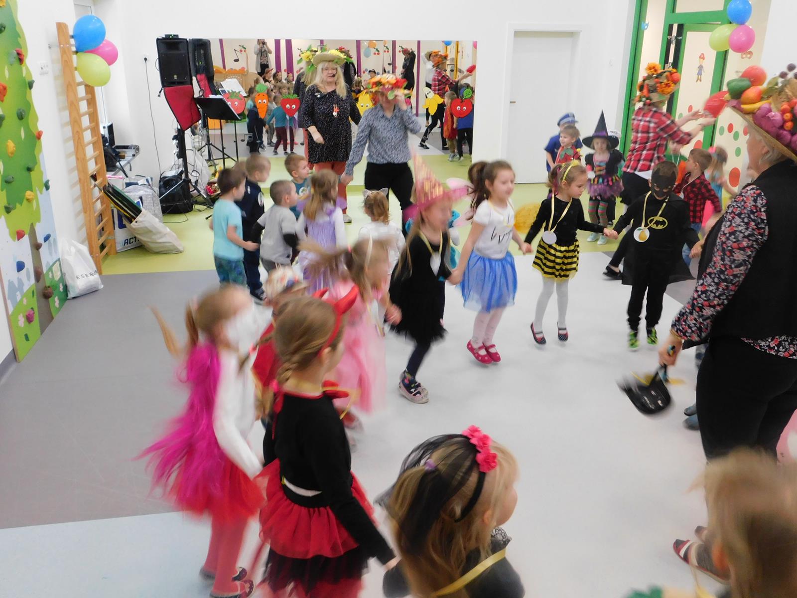 21.02. Bal karnawałowy (sala żółta, niebieska, pomarańczowa)