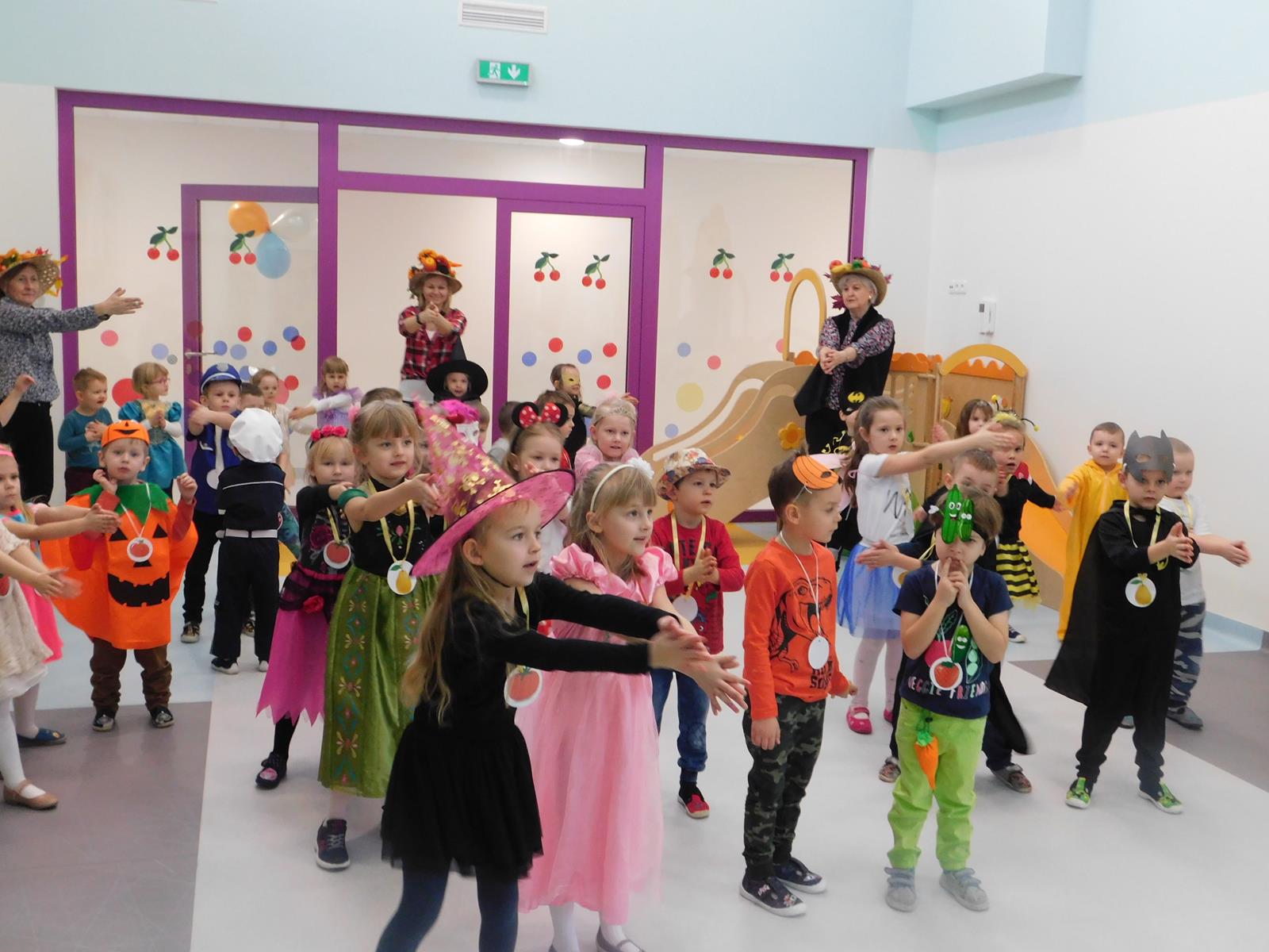 21.02. Bal karnawałowy (sala żółta, niebieska, pomarańczowa)