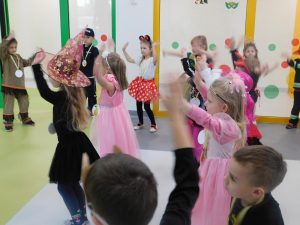 21.02. Bal karnawałowy (sala żółta, niebieska, pomarańczowa)