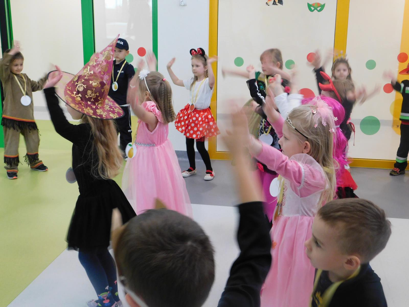 21.02. Bal karnawałowy (sala żółta, niebieska, pomarańczowa)