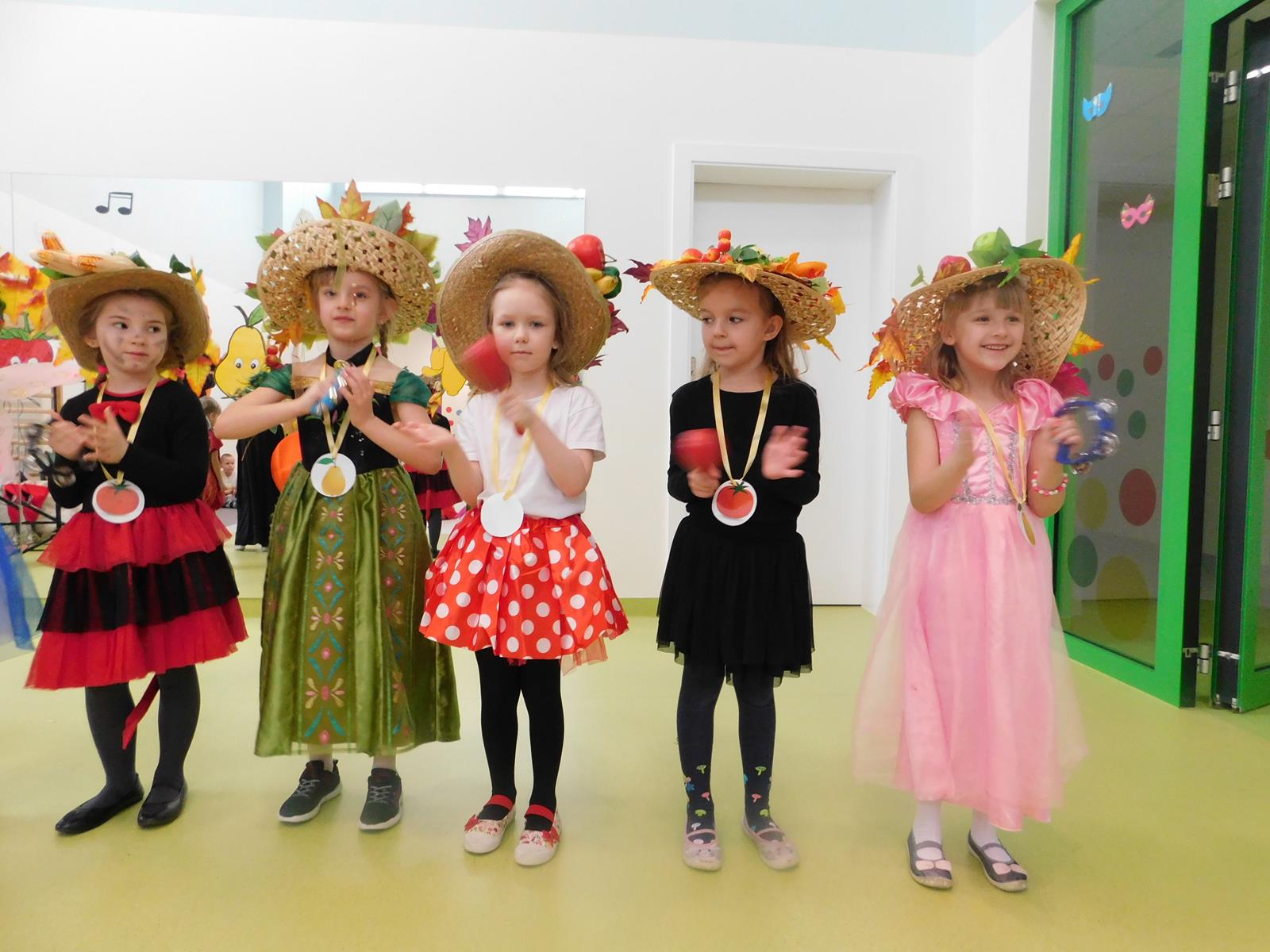 21.02. Bal karnawałowy (sala żółta, niebieska, pomarańczowa)