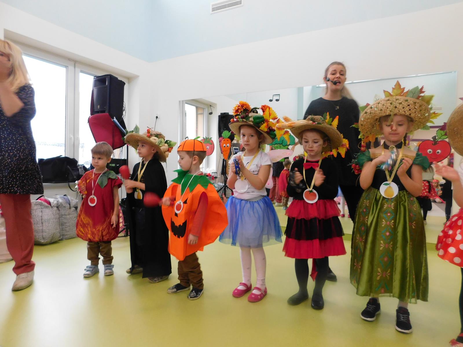 21.02. Bal karnawałowy (sala żółta, niebieska, pomarańczowa)