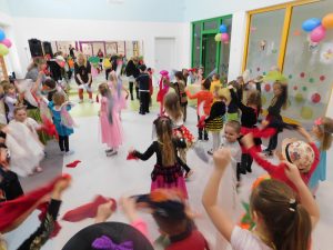 21.02. Bal karnawałowy (sala żółta, niebieska, pomarańczowa)