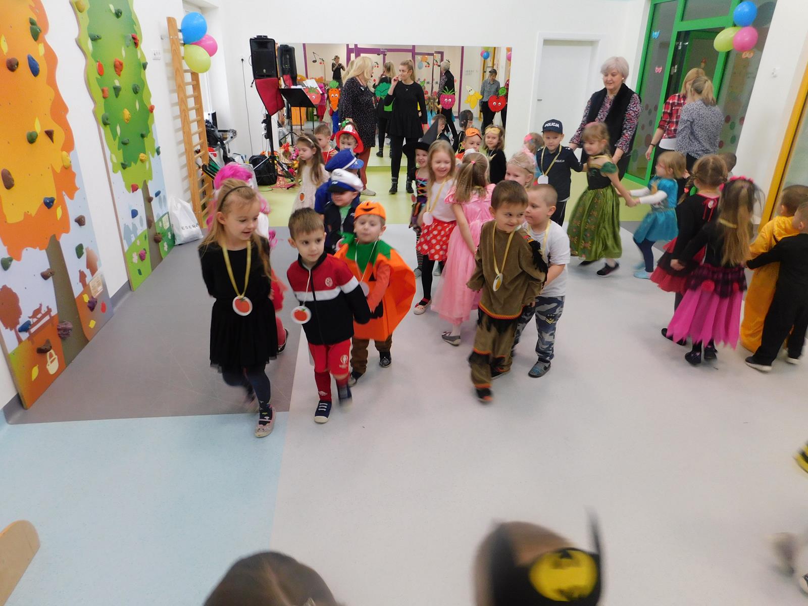 21.02. Bal karnawałowy (sala żółta, niebieska, pomarańczowa)