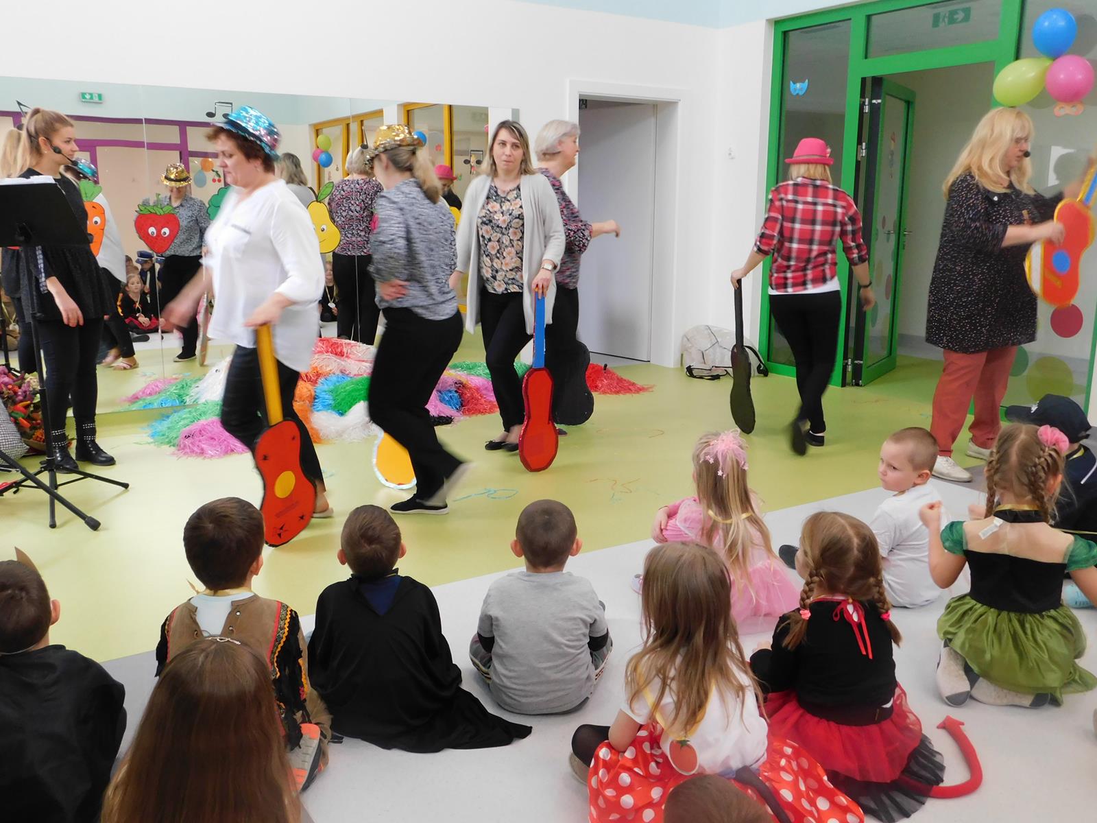 21.02. Bal karnawałowy (sala żółta, niebieska, pomarańczowa)