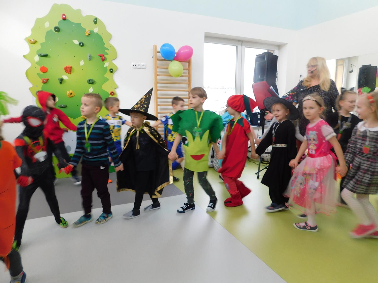 21.02. Bal karnawałowy (sala zielona, czerwona)
