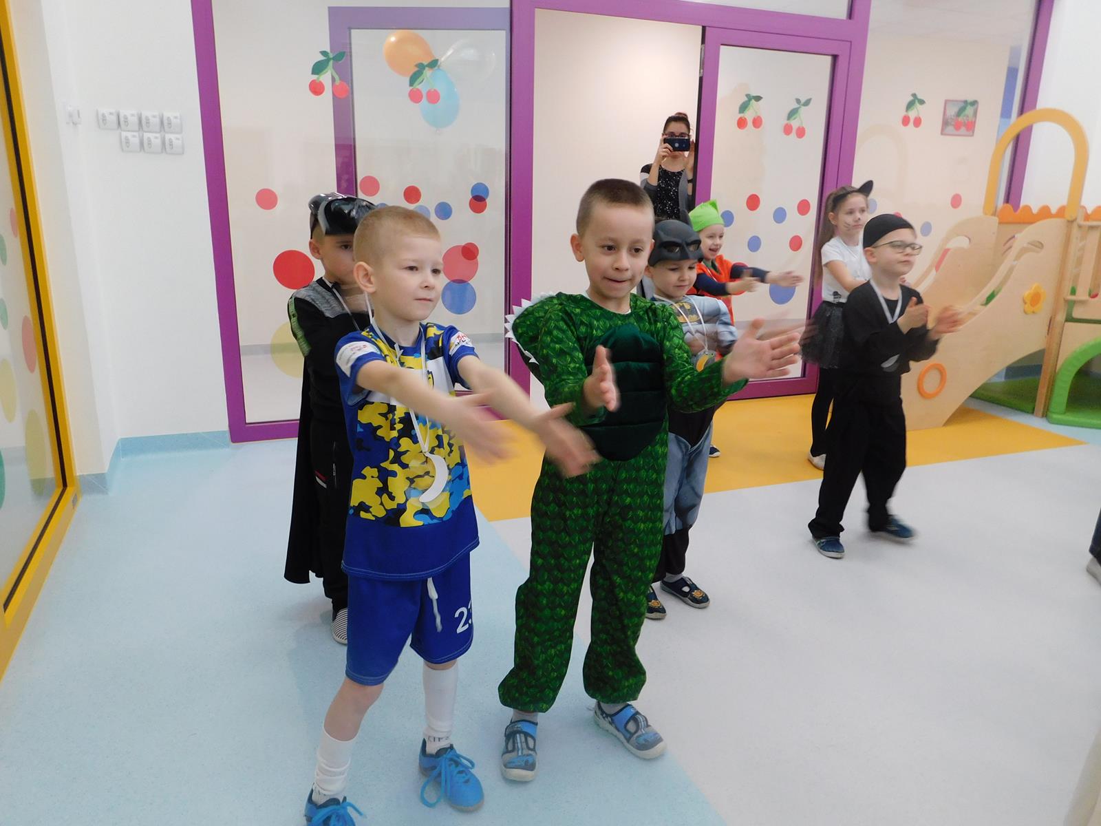 21.02. Bal karnawałowy (sala zielona, czerwona)