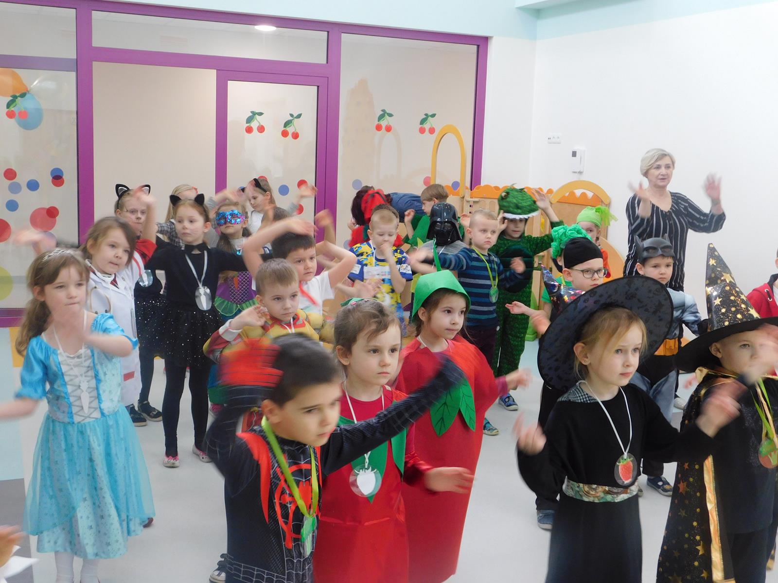21.02. Bal karnawałowy (sala zielona, czerwona)