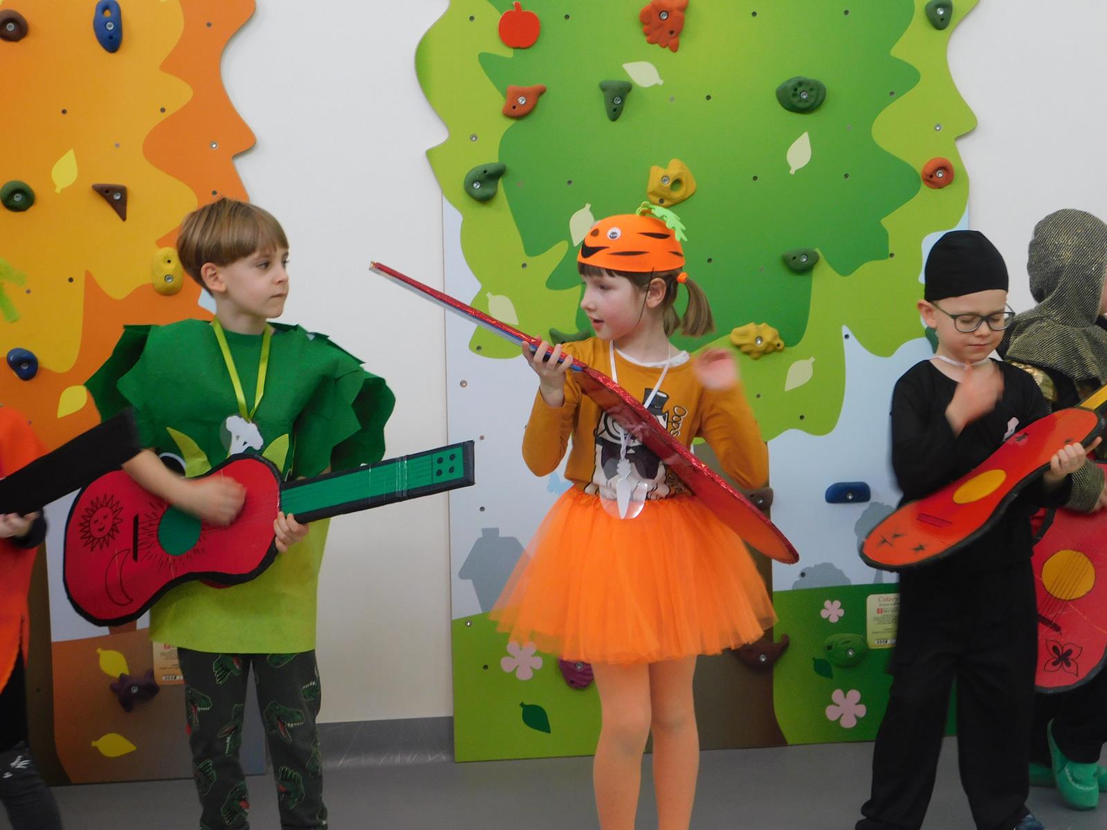 21.02. Bal karnawałowy (sala zielona, czerwona)