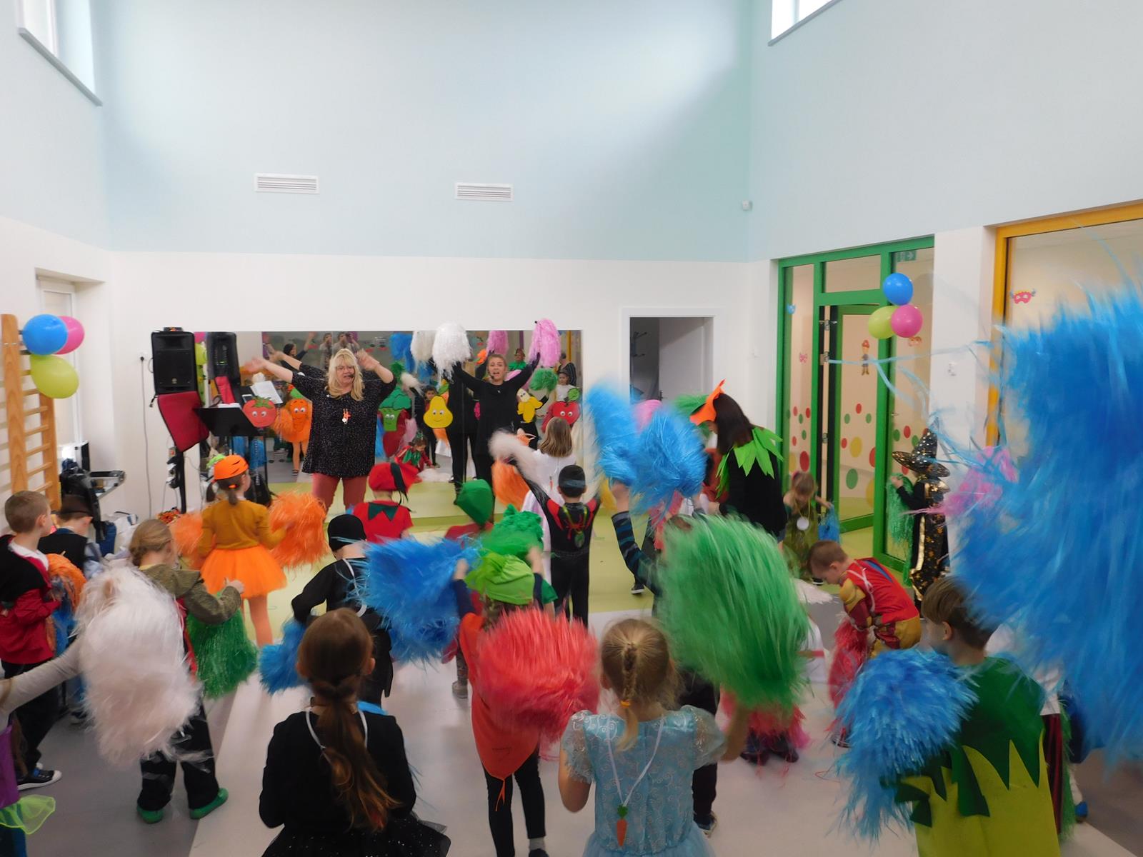 21.02. Bal karnawałowy (sala zielona, czerwona)