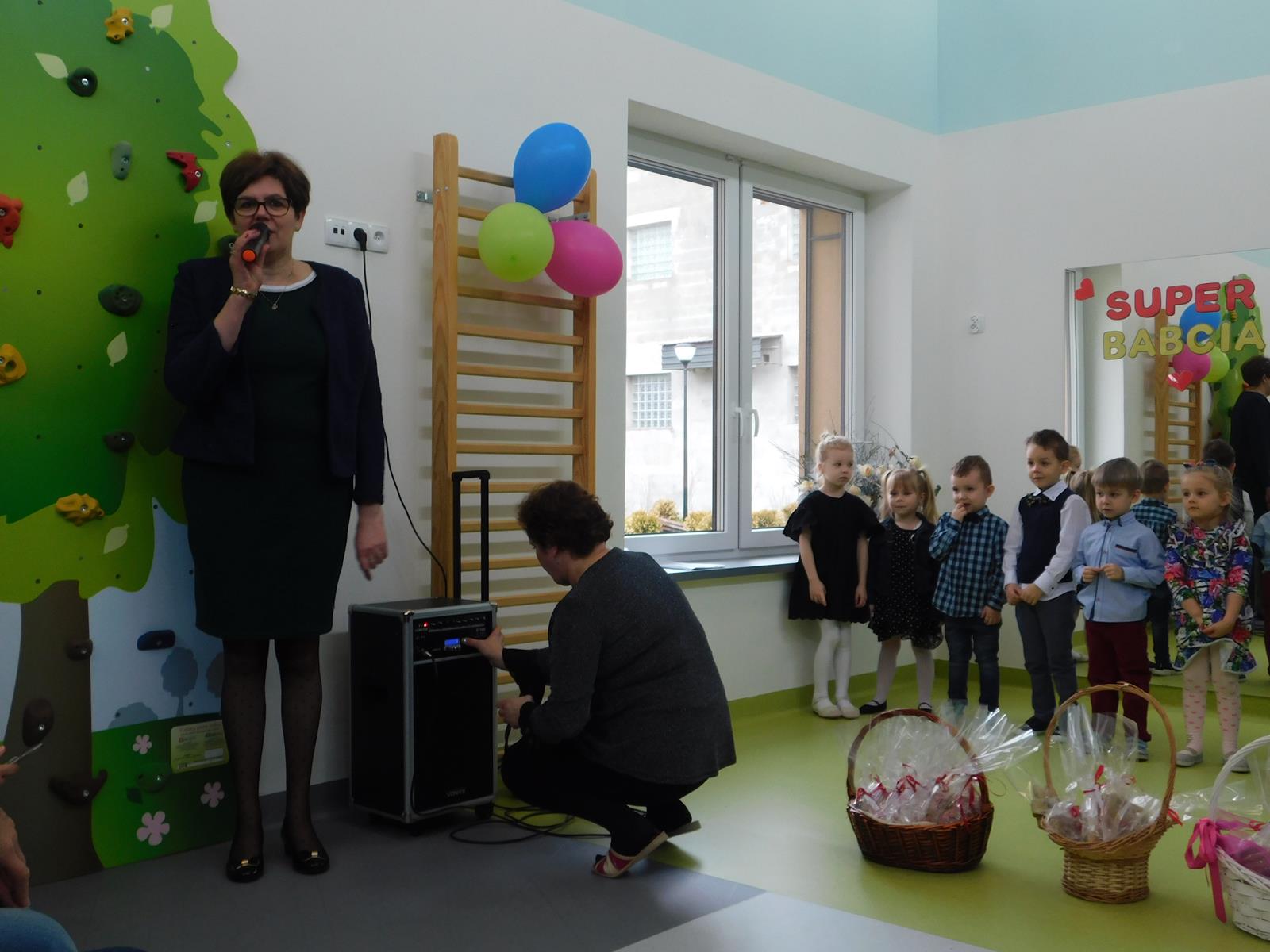 25.02. Dzień Babci i Dziadka (sala niebieska)