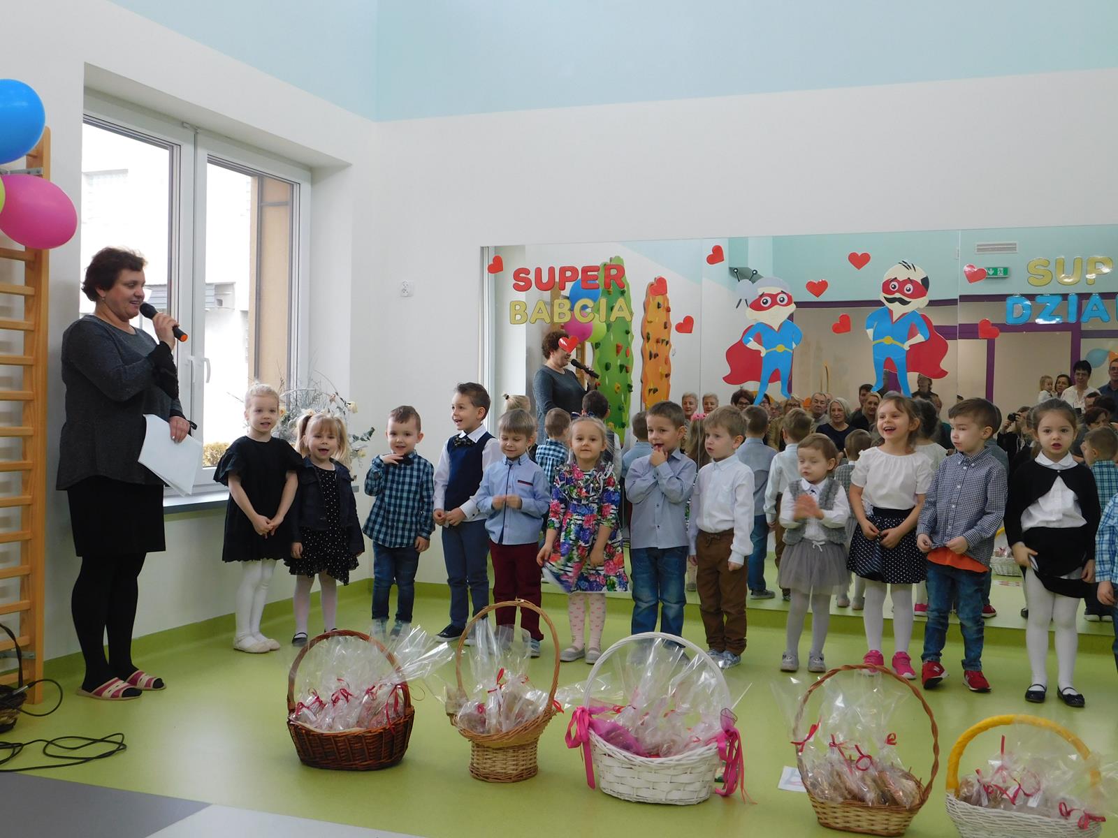 25.02. Dzień Babci i Dziadka (sala niebieska)
