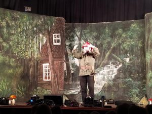 15.02. Wyjazd do Domu Kultury w Łasku na spektakl pt. „Leśne przygody”